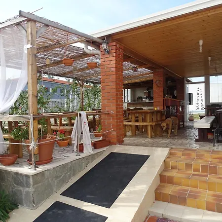 Auberge de jeunesse With An Experience!!! Kantun Unlimited Free Coffee Throughout Your !!! Punat