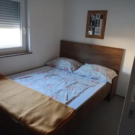 Hostel With An Experience!!! Kantun Punat