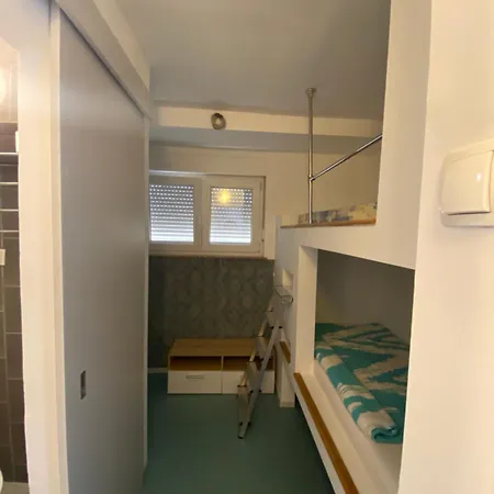 Hostel With An Experience!!! Kantun Punat