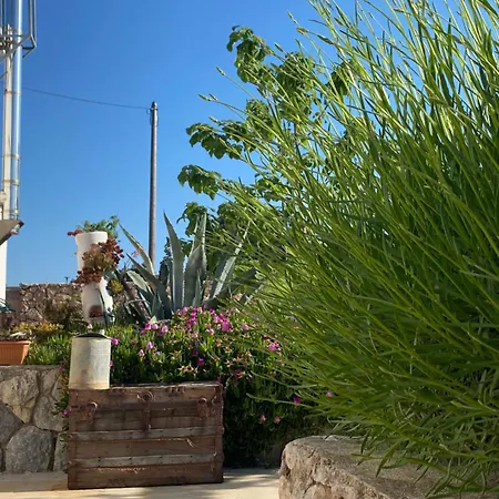 With An Experience!!! Kantun Hostel *