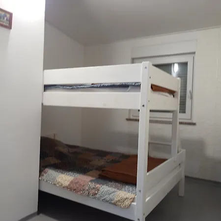 With An Experience!!! Kantun Hostel *