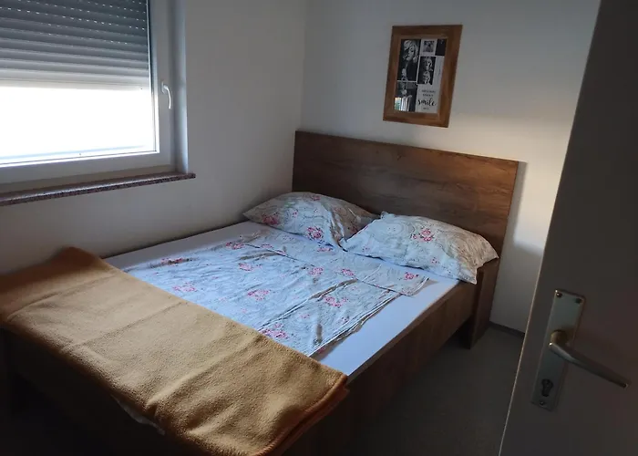 Auberge de jeunesse With An Experience!!! Kantun Unlimited Free Coffee Throughout Your !!! Punat