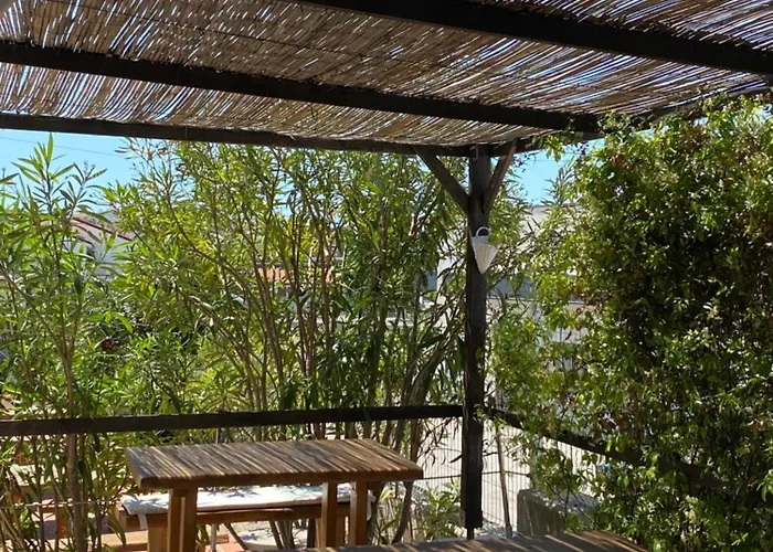Auberge de jeunesse With An Experience!!! Kantun Unlimited Free Coffee Throughout Your !!! Punat