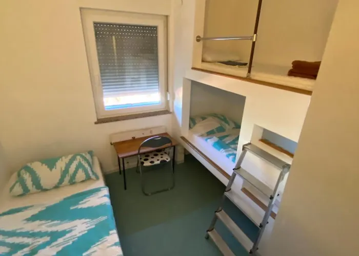 With An Experience!!! Kantun Unlimited Free Coffee Throughout Your !!! Hostel Punat